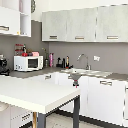 Appartement J03 - Jesi, Elegante Trilocale Vicino Al Centro Jesi