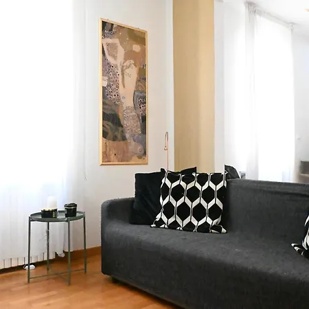 Appartement J03 - Jesi, Elegante Trilocale Vicino Al Centro